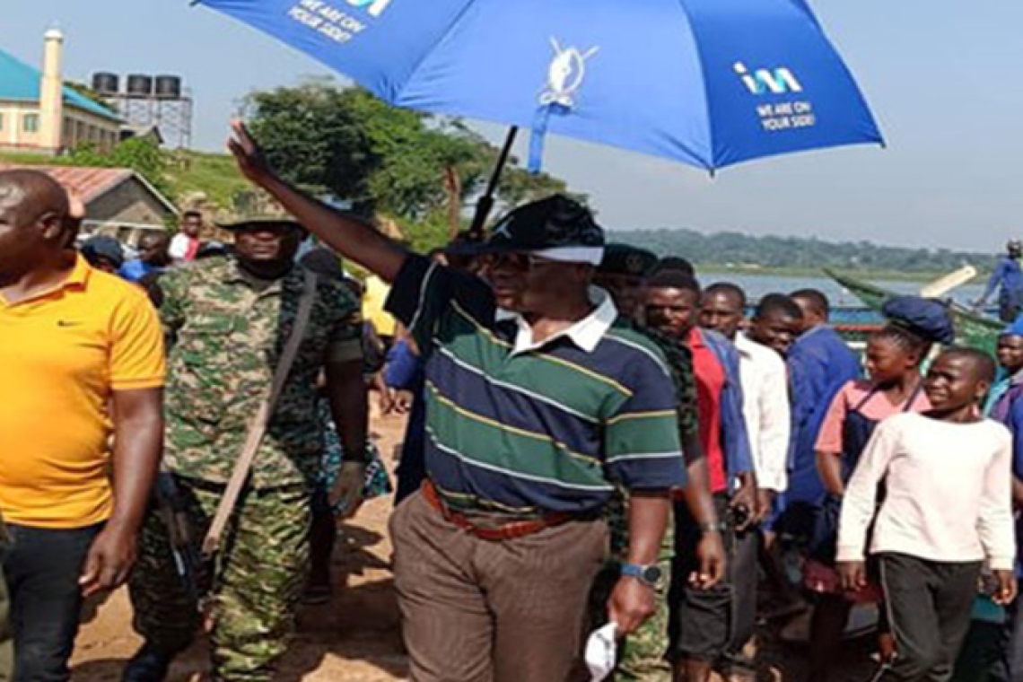 The King's surprise visit to the Katosi landing site in Mukono